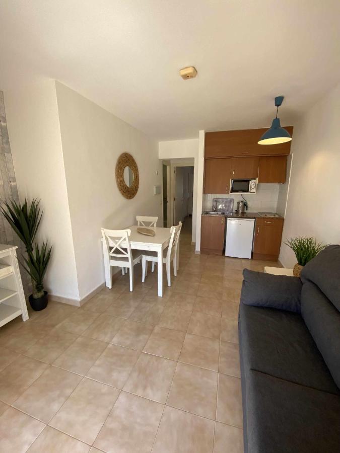 Apartamento Bajo Con Piscina Macarella Cala'N Blanes  Zewnętrze zdjęcie